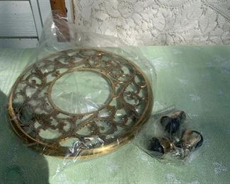 lot 51- brass rolling plant stand new- $8