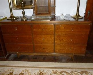Mid-century dresser
