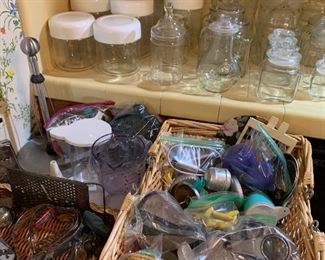 Kitchen canisters & gadgets 