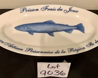 Lot 9036.  $125.00 Williams Sonoma blue-on-white fish platter.  Long and sleek, this 20"  "Poisson Frais du Jour" server is a beautiful addition to your Serving Pieces - this is a real stunner!