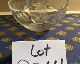 Lot 9063  $28.00. Beautiful Val St. Lambert Crystal Fruit Etched Bowl 9.5" Diam., 3.5" tall