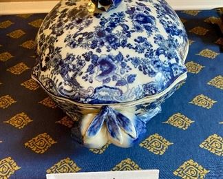 Lot 9098. $40.00 Blue & White Covered Tureen or Casserole Dish w/2 handles, shown here with potpourri.  Measures 14"w x 9"d x 6.5" tall. Pretty!