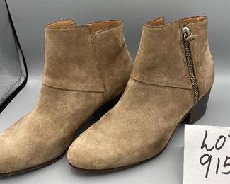 Lot 9151. $45.00 Coach "Pricilla" Ankle Boots with about a 2" heel, buttery leather in taupe, very good used condition, sz 8.5B - Style Q1601.   These could be your favorite boots paired with long skirts, dresses or jeans!  Love the color!