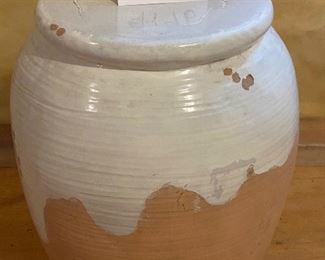 Lot 9196. $75.00 Beautiful Pottery Drum Table with cream colored drip glaze.  Great as an accent piece, with a plant on top or as a side table near a chair.  Love this piece!	15"Di x 17