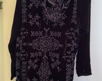 Lot 9137. $82.00  Adorable Black Pattern Embellished on Black Velour Coat Dress by Designer Johnny Was, Sz 8, Medium.  Rayon & Silk Blend Dress is in excellent condition and has pockets! - It can be worn with snaps closed as a dress, or opened as a "coat" over a lighter fabric.  Very Versatile and Slimming - Coat actually has a Hoodie!  Bought at Saks Fifth Avenue - looks good with slacks, too,    PS:  Didn't realize how lopsided this photo looks -- so sorry.  Rest assured it's a lovely garment!