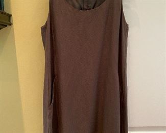 Lot 9140.$72.00  Eileen Fisher Sleeveless Shift Dress with two pockets, size S/P, in a Brown Tencil/Linen Blend, Machine Wash Cold or Dry Clean, Fully Lined, feels terrific, from" back middle zipper to bottom of dress measures 37", from armpit seam to seam measures 19" x2. Dress it up or dress it casual - either way. Eileen Fisher's garments look great on anyone!  Similar sells new for $178 from Nordstrom, looks new!