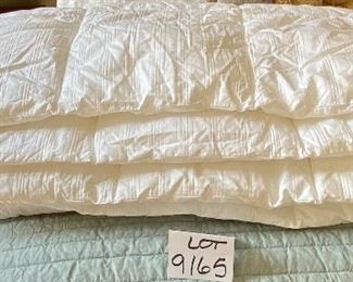 Lot 9165.  $50.00. Eddie Bauer Home series, white Queen size comforter.  Great condition.  The picture makes it look like I would like to dive right into this super clean and fresh down comforter!