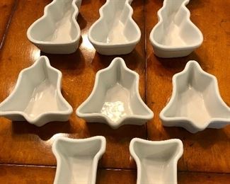 Lot 9217. $44.00.  For a special holiday dessert treat, we have 11 ceramic ramekins in holiday shapes AND a Williams Sonoma Kitchen Blow Torch.   