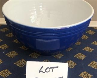 Lot 9218.  $65.00.   With the Holiday Season right around the corner, this lot of cookie baking items looks like so much fun.  Included are Le Piece de Resistance,  a Cobalt Blue Emile Henry Stoneware #6571 Stoneware mixing bowl from France, Message Cookie Kit with everything you need to make your own imprinted messages on each cookie; 2 tins of Cookie cutters from Williams Sonoma (Snowflakes, and plain round cutters) and to prepare the cookie dough.    I can smell the cookies already!!!  This model Stoneware Bowl alone generally sells for $75.00.