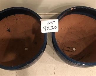 Lot 9225 A & B.  $40/ea or $80/pr.  This pair of planters is in like new, clean condition and we think they have never been used.  Buy one or both.  Each pot measures 13.5" H x 15.5" W.