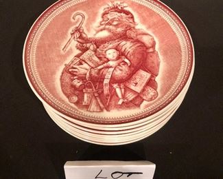  Lot 9270.  $120.00.  Saint Nick by Josiah Wedgwood for Williams Sonoma - 12 dessert plates.