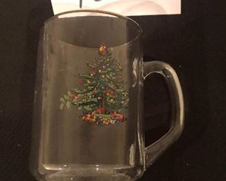 Lot 9283.  $32.00.  Pottery Barn - 8 Christmas coffee mugs.
