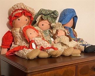 Vintage holly hobby dolls 