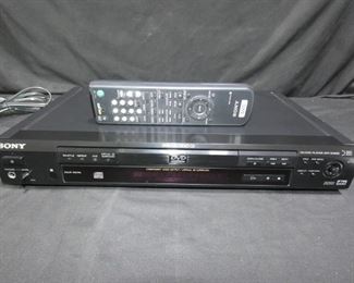 Sony CD/DVD Player DVP-S560D