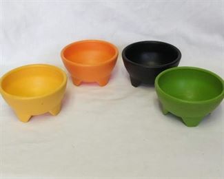 Footed Rice Bowls