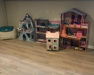 Doll houses