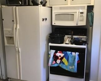 Refrigerator, stove , everyday kitchen items