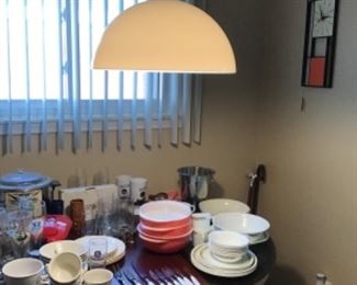 Various kitchen items