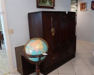 globe  that  lights  up,  stereo cabinet
