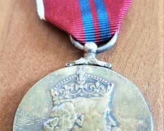 Medal Queen Elizabeth Front