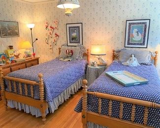 Best set of twin beds ever! Your kids would love these and so would you….forever memories!