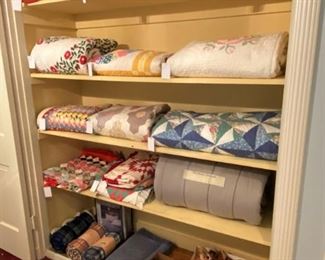 Antique quilts & quilt tops