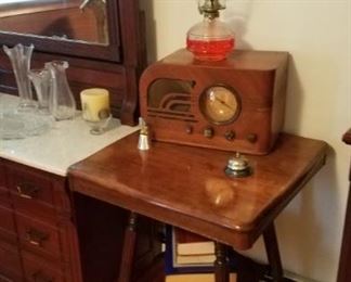 Glass ball and claw table, antique radio