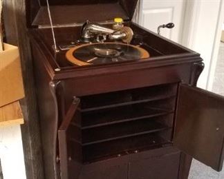 RCA Victrola,,,plays great