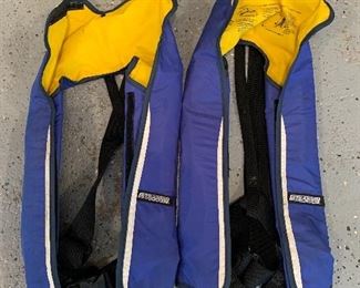 Co2 life jackets 