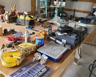 Ratchet straps and miscellaneous tools