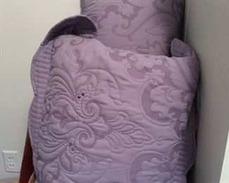 purple Queen sized bedding