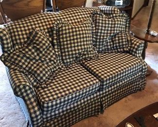 Matching love seat (glider)