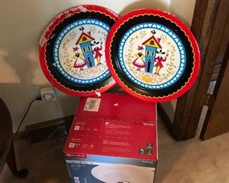 New ceiling fan and Pennsylvania Dutch metal trays