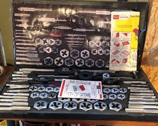 Craftsman tap and die set