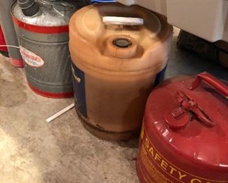 Fuel cans