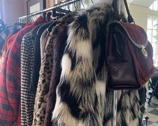 Coats, Norma Kamali OMO, accessories, scarves, belts, bracelets, jewelry 
Ultimo
Issac Mizrahi
Furs