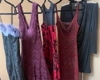 5 Red and Black Evening Dresses
