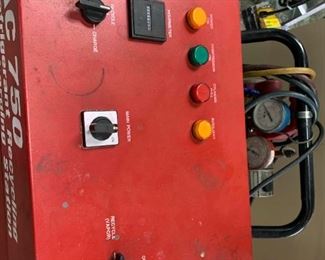 Refrigerant Recycling and Charging Station