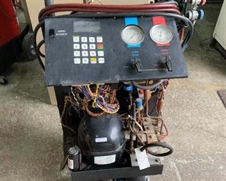 Robinair Refrigerant Recycler