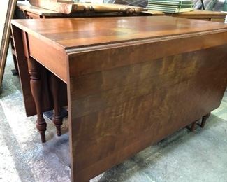 Vtg Drop Leaf Table