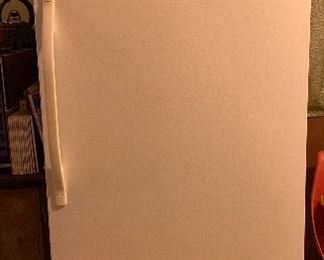 Kenmore 22 cu ft Upright freezer