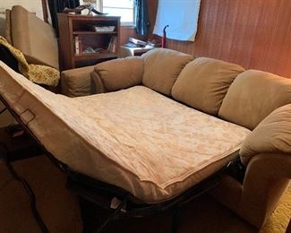 La-Z-Boy sofa/sleeper (Queen Size bed)