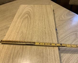 Vintage Table, two leaves, 6 chairs