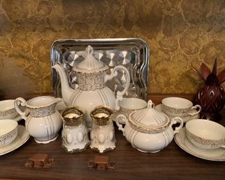 Set of China