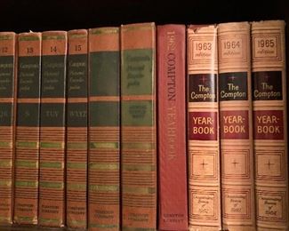 Compton's Pictured Encyclopedia Set