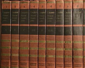Compton's Pictured Encyclopedia Set