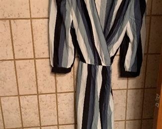 Women's Vintage Clothing