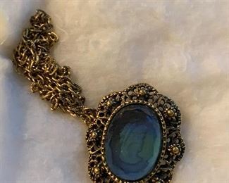 Men and women’s jewelry