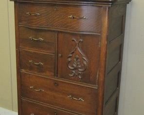 Oak Chest