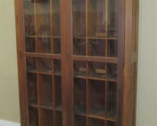 Oak Double Door Cabinet